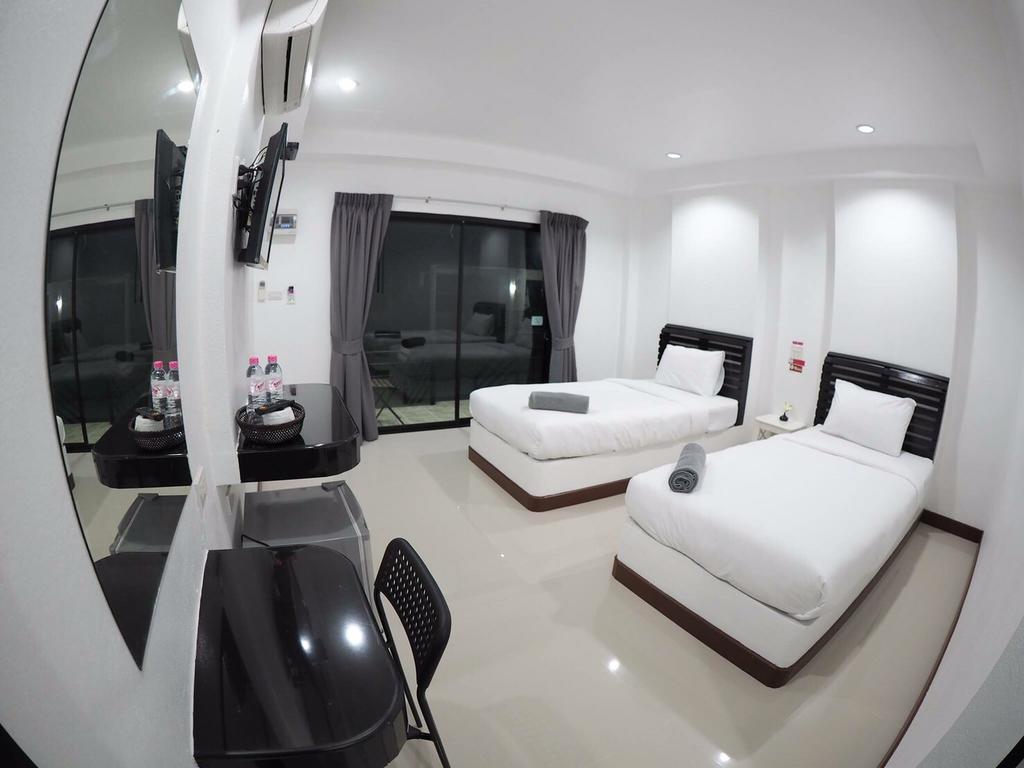 B.M.P Resort Khao Lak Bagian luar foto